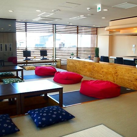 Khaosan Chitose Family Hostel Dış mekan fotoğraf
