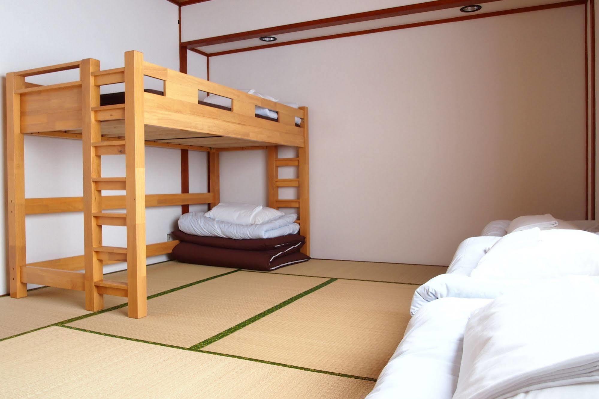 Khaosan Chitose Family Hostel Dış mekan fotoğraf